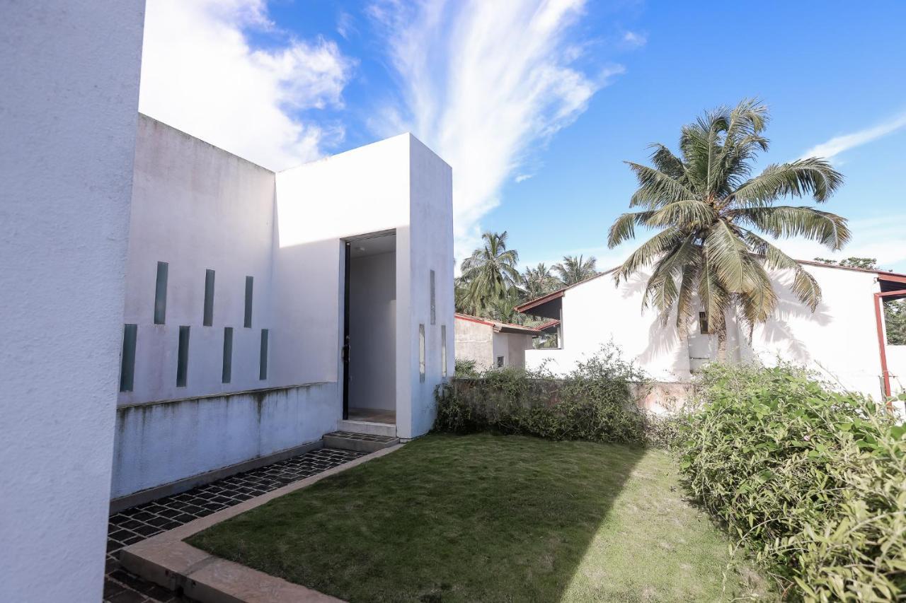 Bieshu Beach Hive Habaraduwa Central Esterno foto