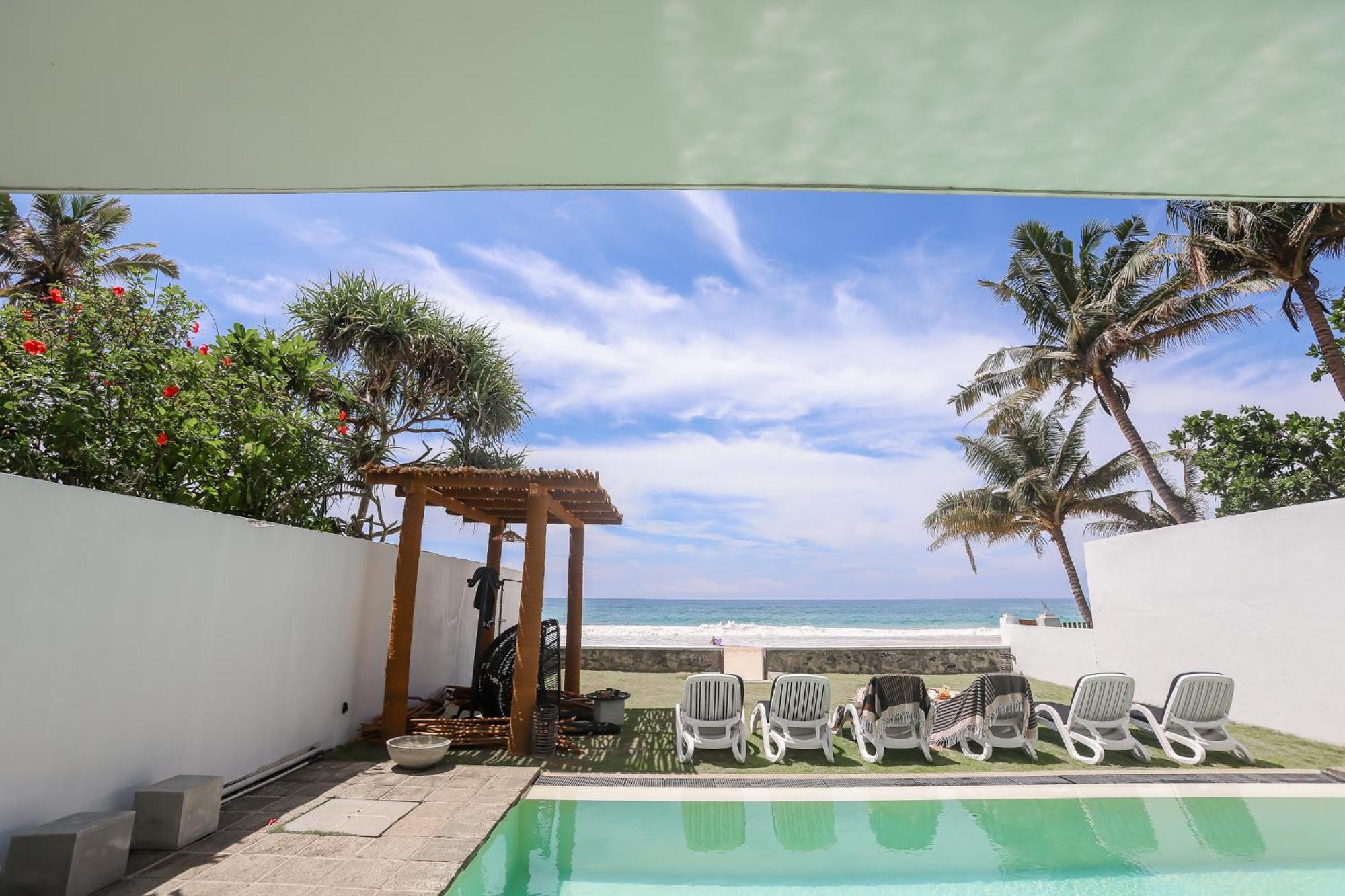 Bieshu Beach Hive Habaraduwa Central Esterno foto